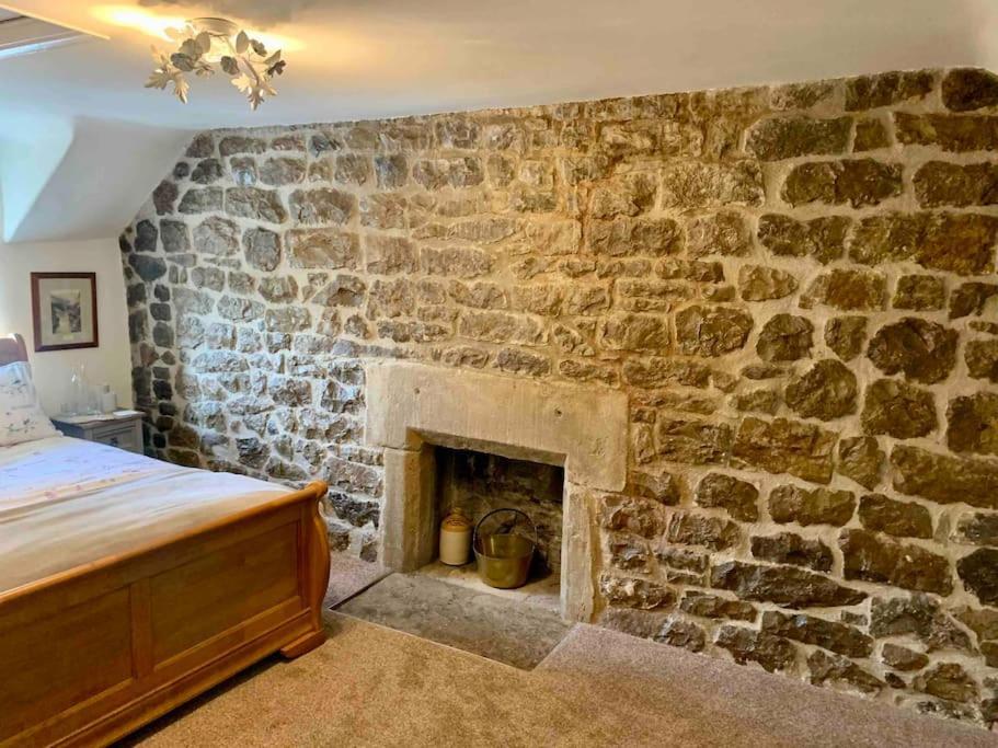 Gorgeous Cozy Cottage With A Heritage Feel, Walks, Pubs & Wood Burner Tideswell Kültér fotó